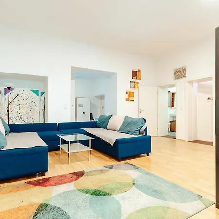 Apartman Center *
